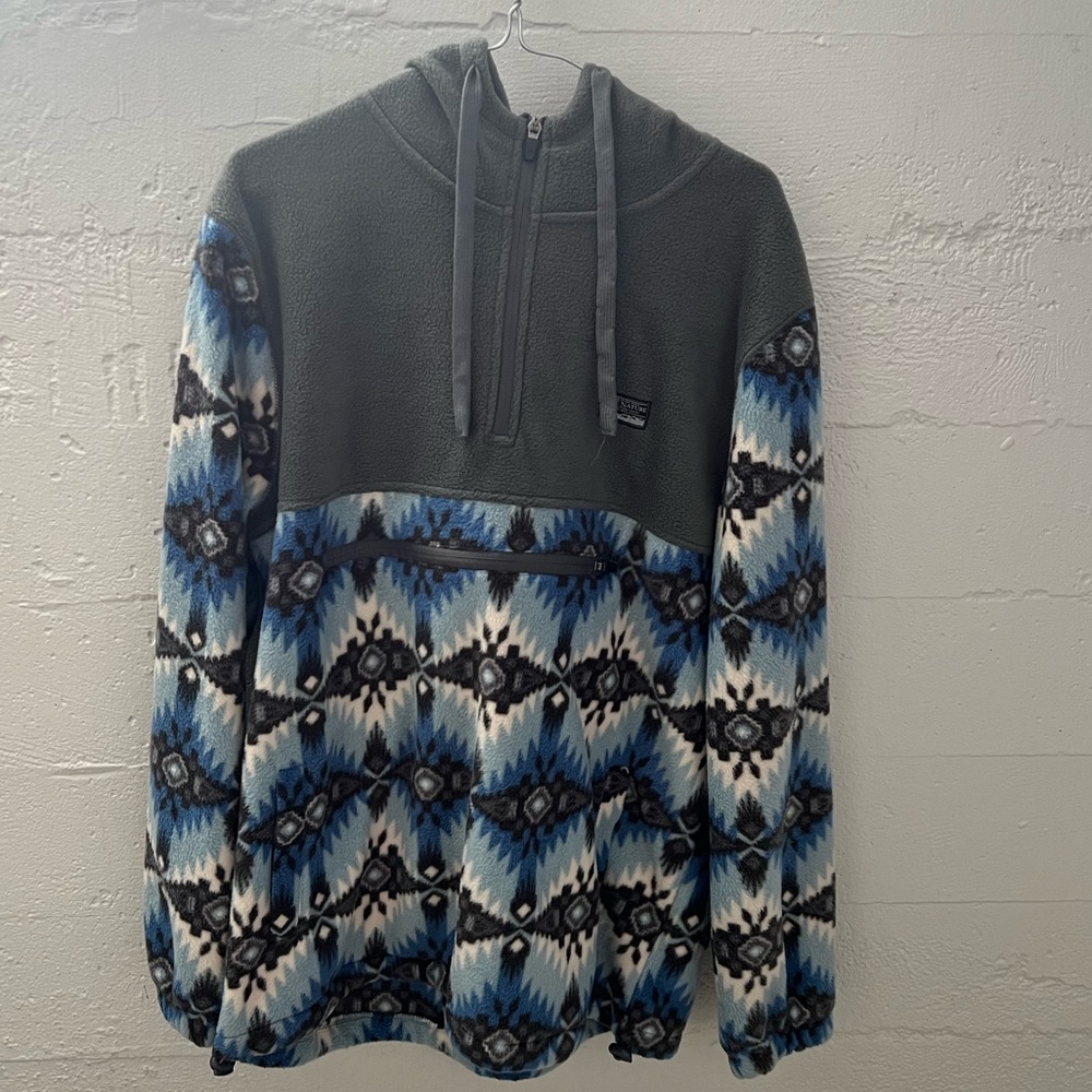 Comfy fuzzy jacket with hood. Never worn. Size Large